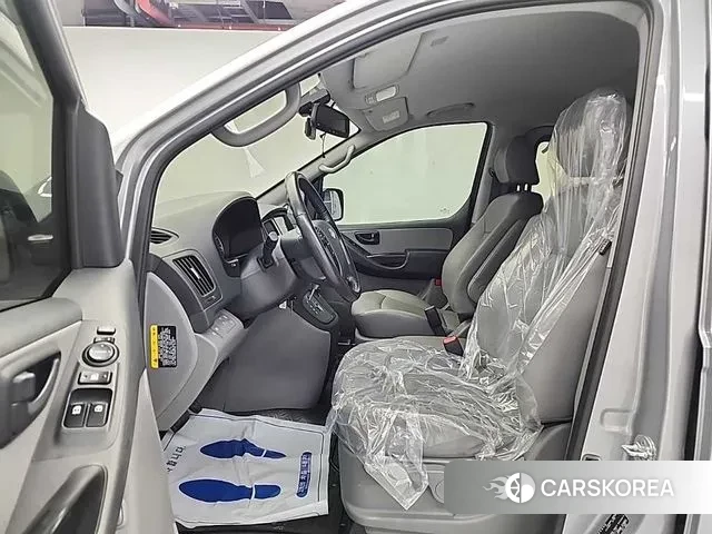 Hyundai The New Grand Starex 2021 Серебряный из Кореи, фото 2