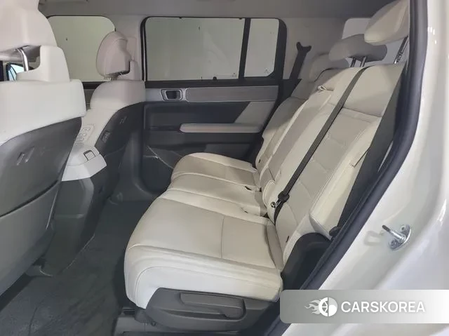 Hyundai Santa Fe (MX5) 2023 Белый из Кореи, фото 2