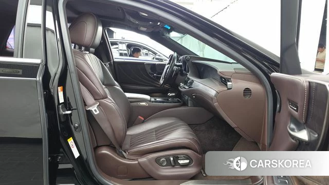 Lexus LS500h 5th generation 2018 Черный из Кореи, фото 2