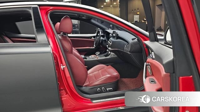 Kia Stinger 2018 Черный из Кореи, фото 2