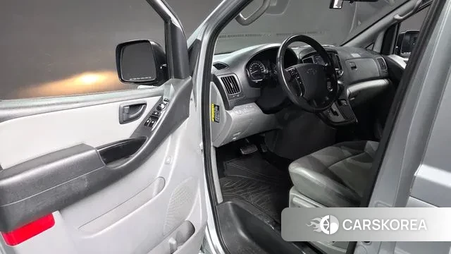 Hyundai The New Grand Starex 2019 Серебряный из Кореи, фото 2