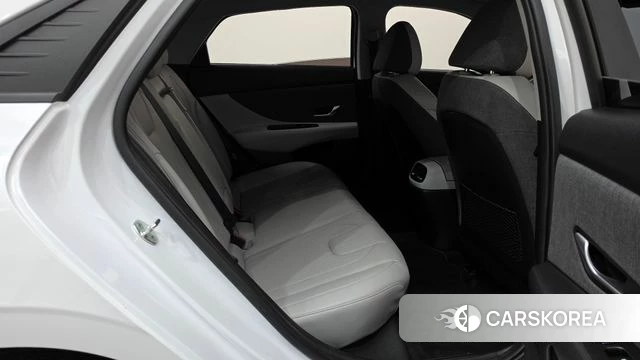 Hyundai Avante (CN7) 2022 Белый из Кореи, фото 2