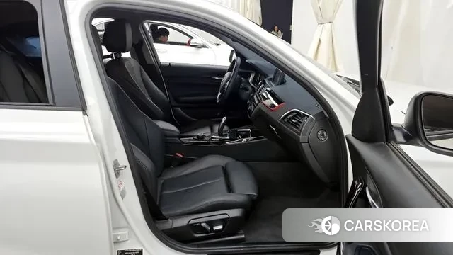 BMW 1 Series (F20) 2018 Белый из Кореи, фото 2