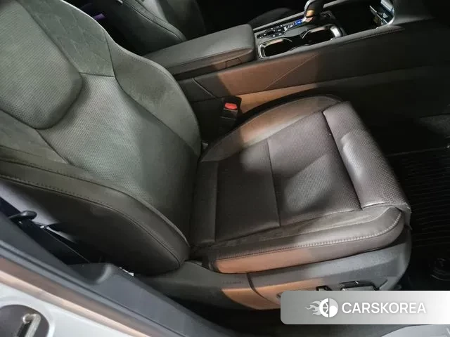 Lexus RX450h + 5th generation 2024 Белый из Кореи, фото 2