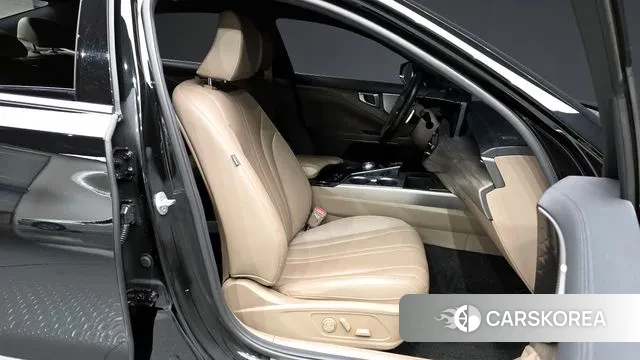 Kia K8 2022 Черный из Кореи, фото 2