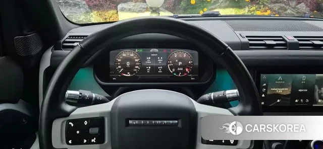 Land Rover Defender (L663) 2020 Серебряный из Кореи, фото 2