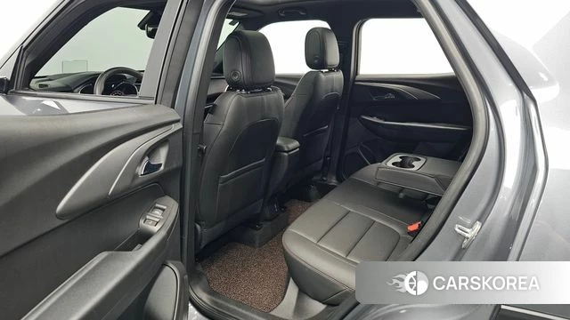 Chevrolet (GM Daewoo) Trailblazer 2021 Серый из Кореи, фото 2