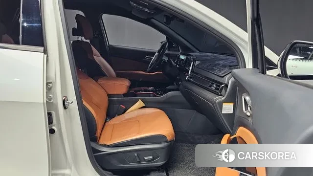 Kia Sportage 5th Generation Hybrid 2022 Белый из Кореи, фото 2