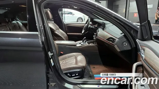 BMW 5 Series (G30) id 2720826 из Кореи 2