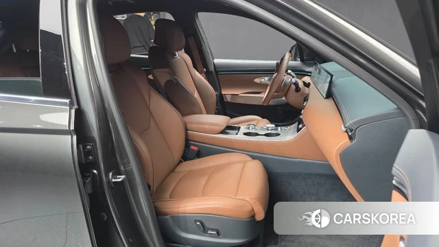 Genesis GV70 2025 Серый из Кореи, фото 2