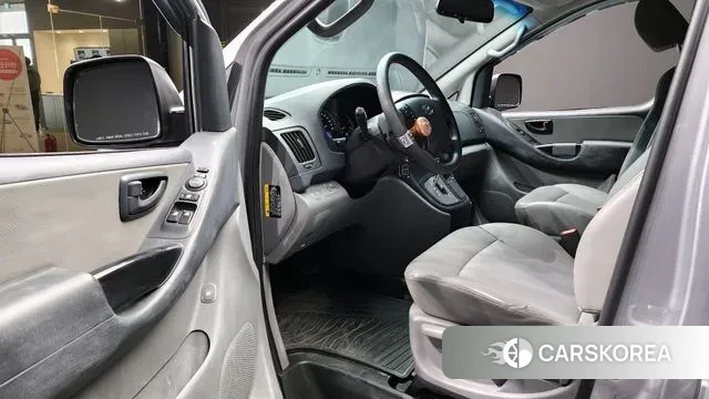 Hyundai The New Grand Starex 2018 Серебряный из Кореи, фото 2