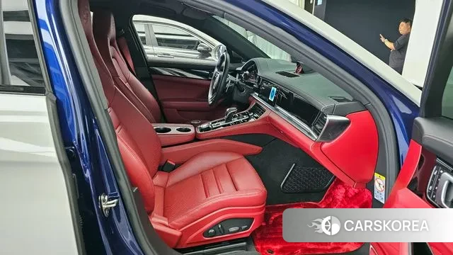 Porsche Panamera (971) 2022 Серебристо-серый из Кореи, фото 2