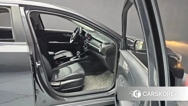 Kia Come New K3 2020 Серый из Кореи, фото 2