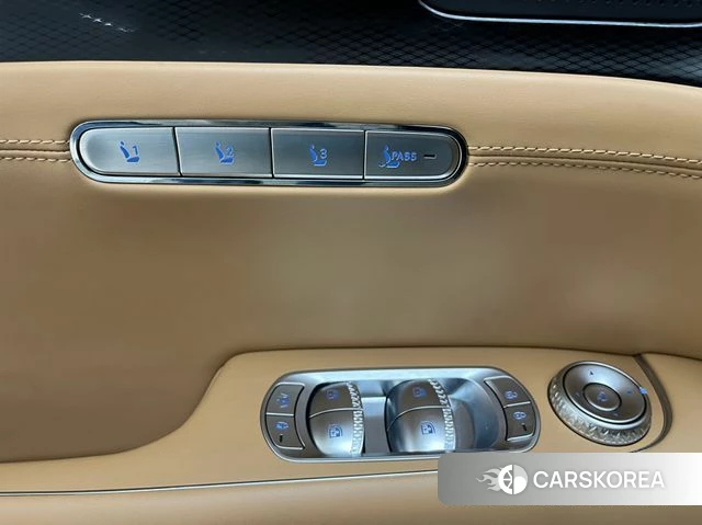 Genesis G90 (RS4) 2022 Черный из Кореи, фото 2