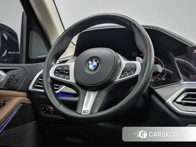 BMW X5 (imported) 2021 Черный из Китая, фото 2