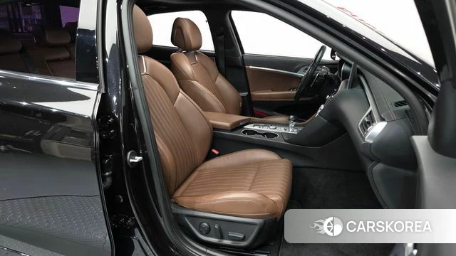 Genesis G70 2018 Черный из Кореи, фото 2