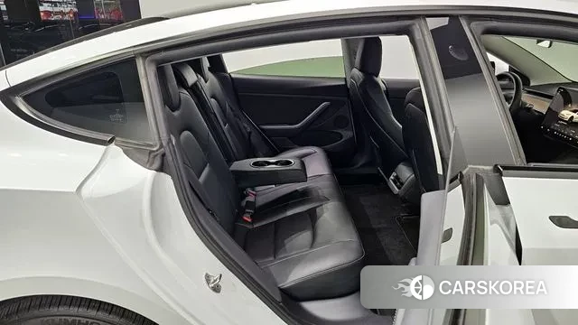 Tesla Model 3 2022 Белый из Кореи, фото 2