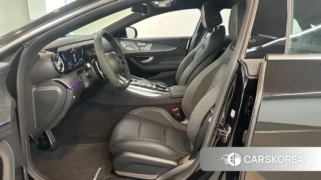 Mercedes-Benz AMG GT 2023 Черный из Кореи, фото 2