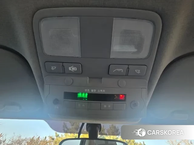 Hyundai The New Grand Starex 2018 Желтый из Кореи, фото 2