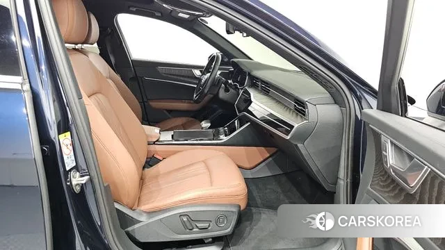 Audi A6 (C8) 2020 Синий из Кореи, фото 2