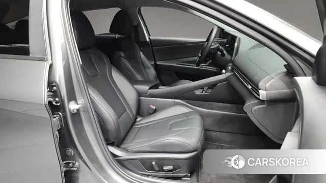 Hyundai The New Avante (CN7) 2024 Серый из Кореи, фото 2