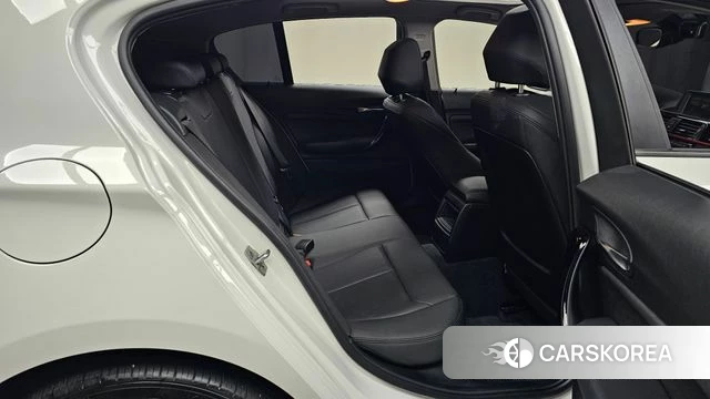 BMW 1 Series (F20) 2019 Белый из Кореи, фото 2