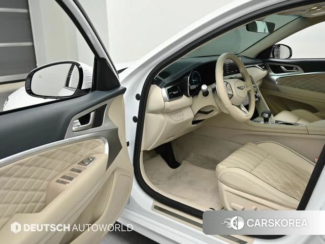 Genesis The New G70 id 3805367 из Кореи 2