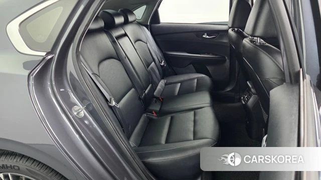 Kia The New K3 2nd generation 2021 Серый из Кореи, фото 2