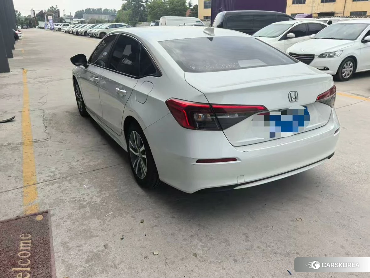 Honda Civic 2021 Белый из Китая, фото 2