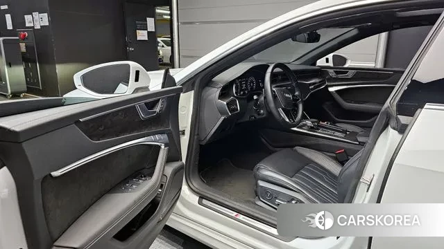 Audi A7 (4K) 2020 Белый из Кореи, фото 2