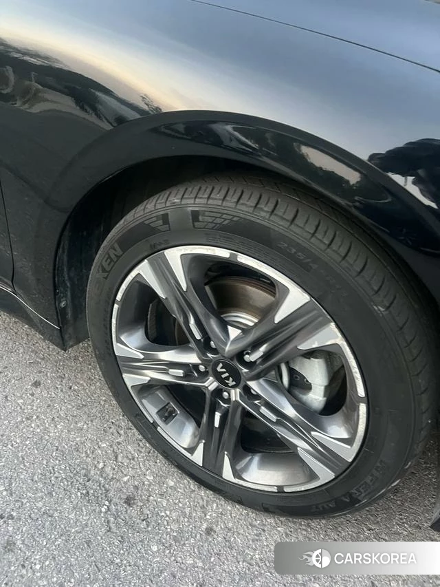 Kia K5 2021 Черный из Китая, фото 2