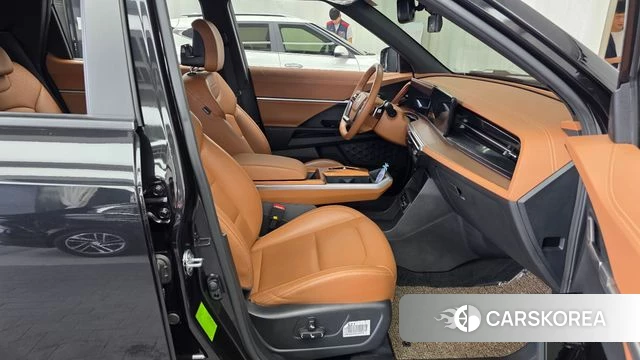 Ssangyong The New Torres 2024 Черный из Кореи, фото 2