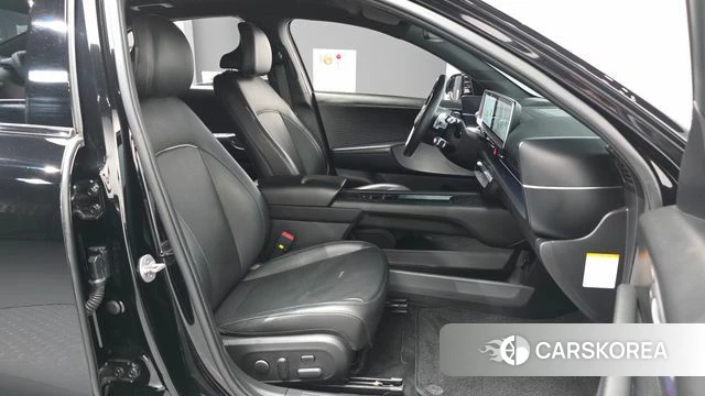 Hyundai Ionic 6 2022 Черный из Кореи, фото 2