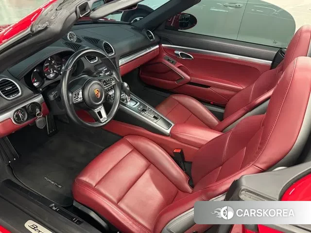 Porsche 718 Boxster 2018 Красный из Кореи, фото 2