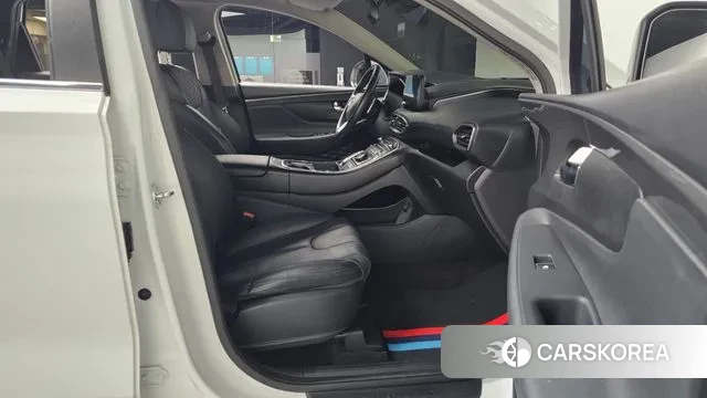 Hyundai The New Santa Fe 2021 Белый из Кореи, фото 2