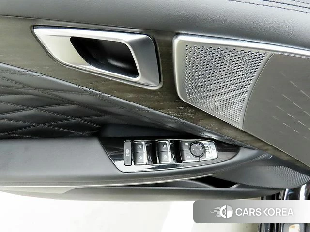 Kia K8 Hybrid 2022 Черный из Кореи, фото 2