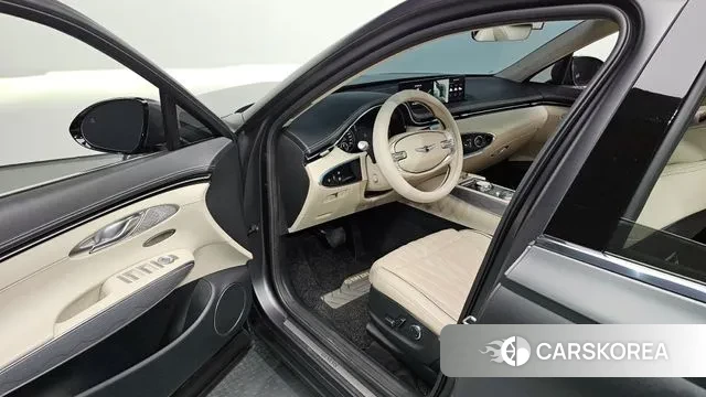 Genesis GV70 2022 Серый из Кореи, фото 2