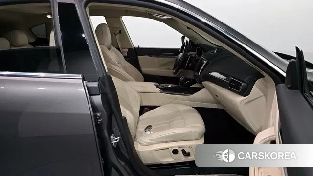 Maserati Levante 2018 Серый из Кореи, фото 2