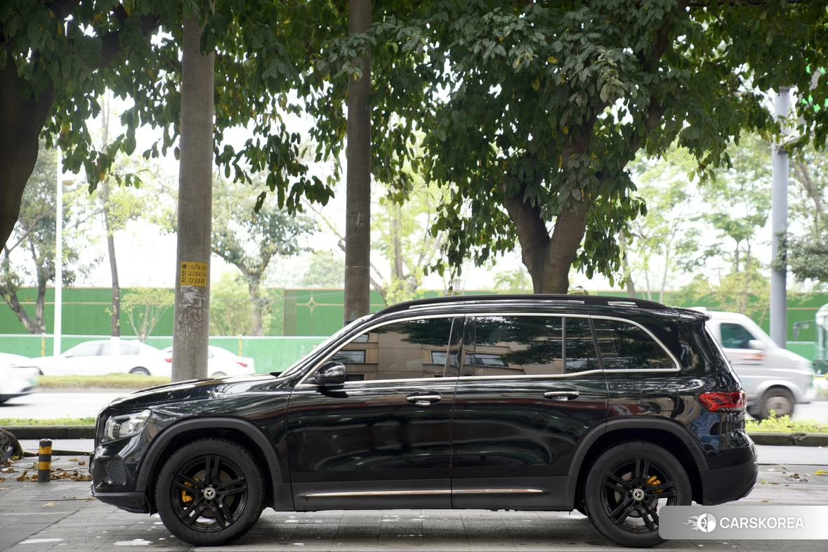Mercedes-Benz GLB 2019 Черный из Китая, фото 2