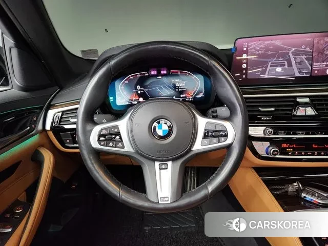 BMW 5 Series (G30) 2020 Черный из Кореи, фото 2