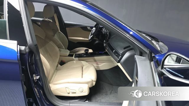 Audi A5 (F5) 2023 Синий из Кореи, фото 2