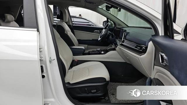 Kia Sportage 5th Generation 2021 Белый из Кореи, фото 2