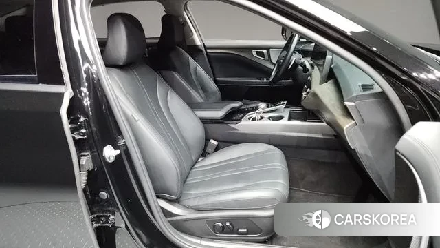 Kia K8 2023 Черный из Кореи, фото 2