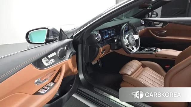 Mercedes-Benz E-Class W213 2020 Серый из Кореи, фото 2