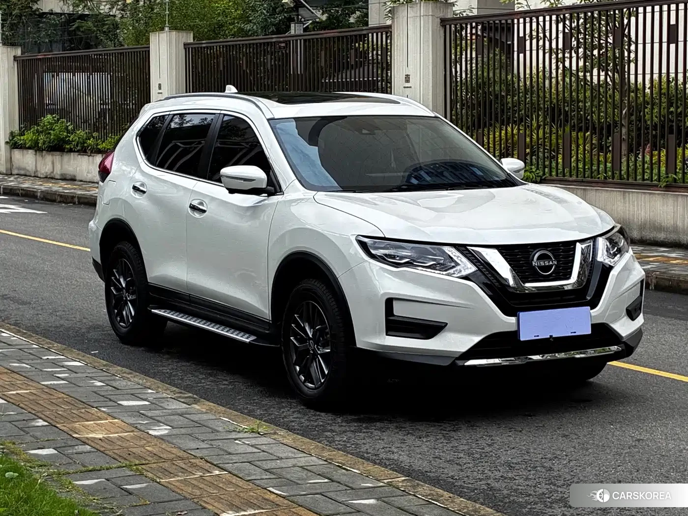 Nissan Qijun 2026 Белый из Китая, фото 2
