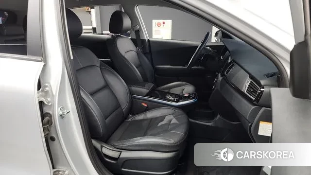 Kia Niro EV 2020 Серебристо-серый из Кореи, фото 2