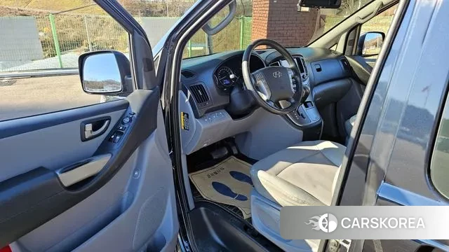 Hyundai The New Grand Starex 2019 Черный из Кореи, фото 2