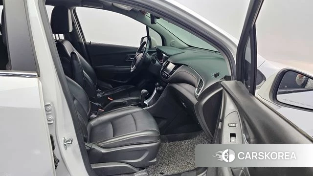 Chevrolet (GM Daewoo) The New Trax 2018 Белый из Кореи, фото 2