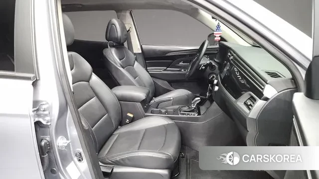 Ssangyong Beautiful Korando 2023 Серебряный из Кореи, фото 2