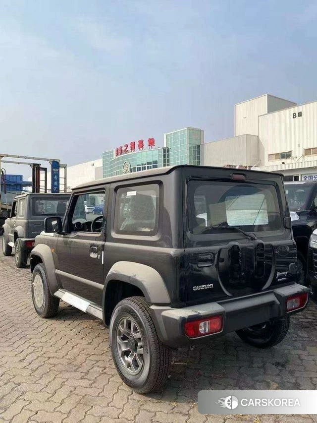 Suzuki Jimny (imported) 2025 Черный из Китая, фото 2